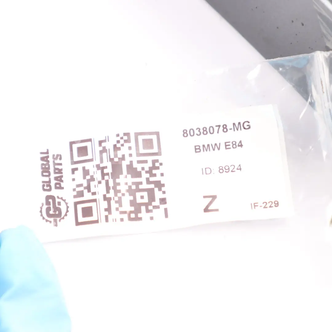 Arch Trim Front Mineral Grau Metallic Right O/S to BMW X1 E84 Wheel with Part number 8038078 BMW X1 E84 Wheel Arch Trim Front Mineral Grau Metallic Right O/S - SKU 8038078-MG - Part number 8038078