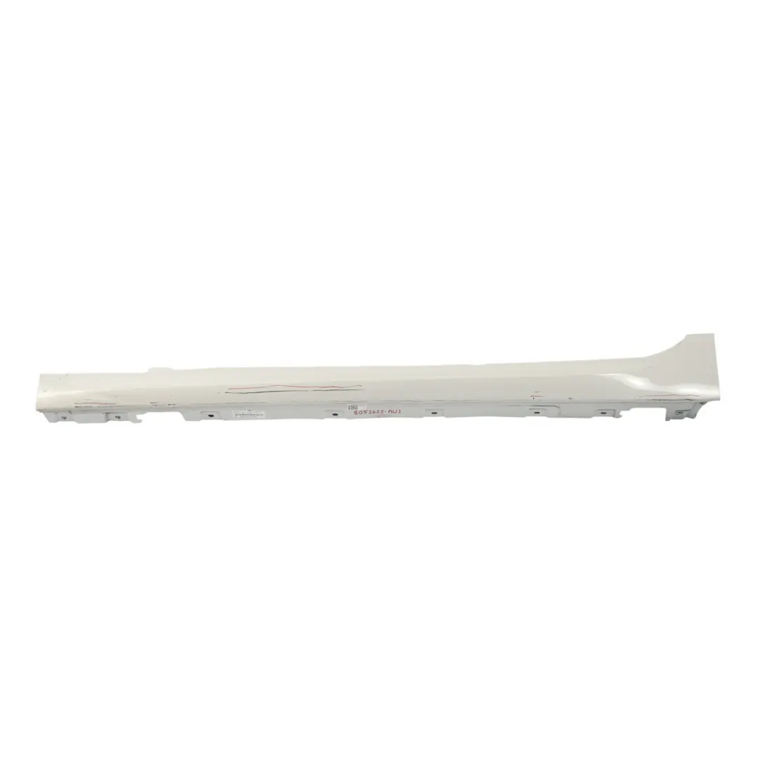 Minigonna Laterale M Sport Davanzale Sinistro Alpinweiss 3 - 300 per BMW F06 con numero di parte 8052655 BMW F06 Minigonna Laterale M Sport Davanzale Sinistro Alpinweiss 3 - 300 - SKU 8052655-AW2 - Numero di parte 8052655
