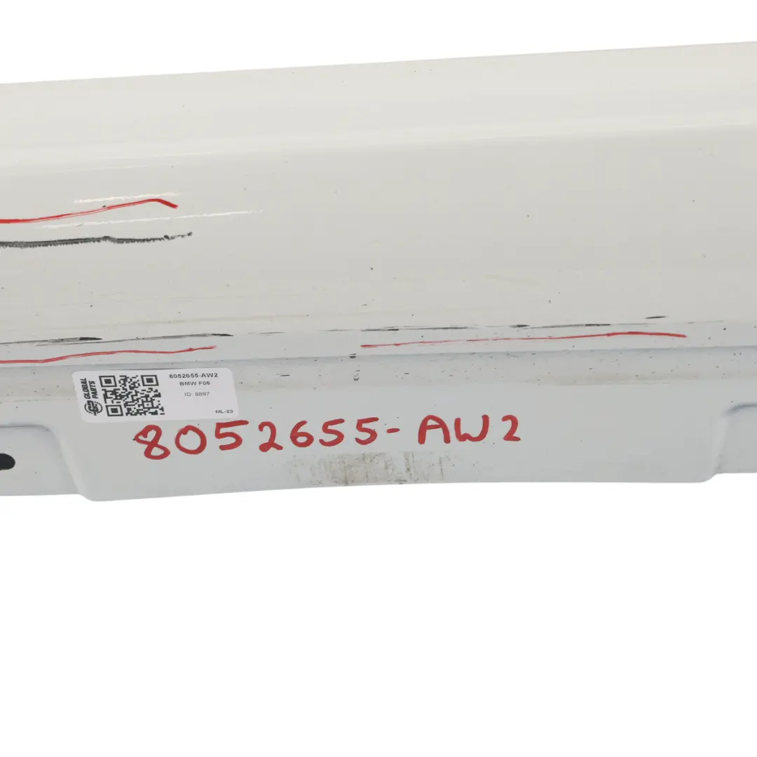 Minigonna Laterale M Sport Davanzale Sinistro Alpinweiss 3 - 300 per BMW F06 con numero di parte 8052655 BMW F06 Minigonna Laterale M Sport Davanzale Sinistro Alpinweiss 3 - 300 - SKU 8052655-AW2 - Numero di parte 8052655
