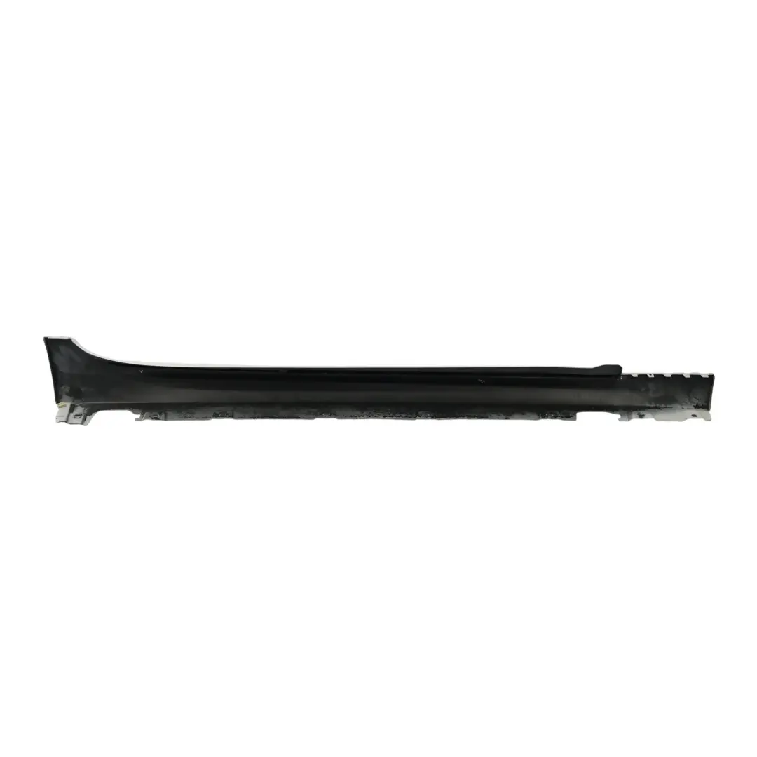 Minigonna Laterale M Sport Davanzale Sinistro Alpinweiss 3 - 300 per BMW F06 con numero di parte 8052655 BMW F06 Minigonna Laterale M Sport Davanzale Sinistro Alpinweiss 3 - 300 - SKU 8052655-AW2 - Numero di parte 8052655