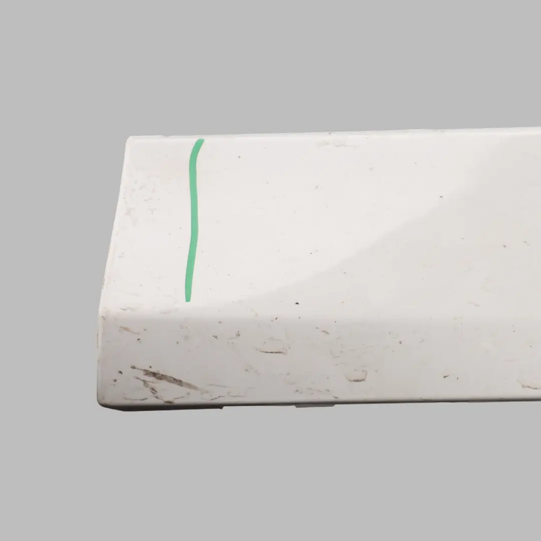 Wheeel Arch Moulding Trim Alpinweiss 3 - 300 Front Right O/S to BMW X3 G01 with Part number 8098808 BMW X3 G01 Wheeel Arch Moulding Trim Alpinweiss 3 - 300 Front Right O/S - SKU 8098808-AW - Part number 8098808