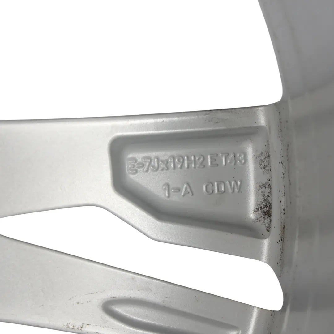 Audi Q3 F3 Srebrna Felga Aluminiowa 19" 7J ET:43 - SKU 83A601025M-1 - Numer Części 83A601025M
