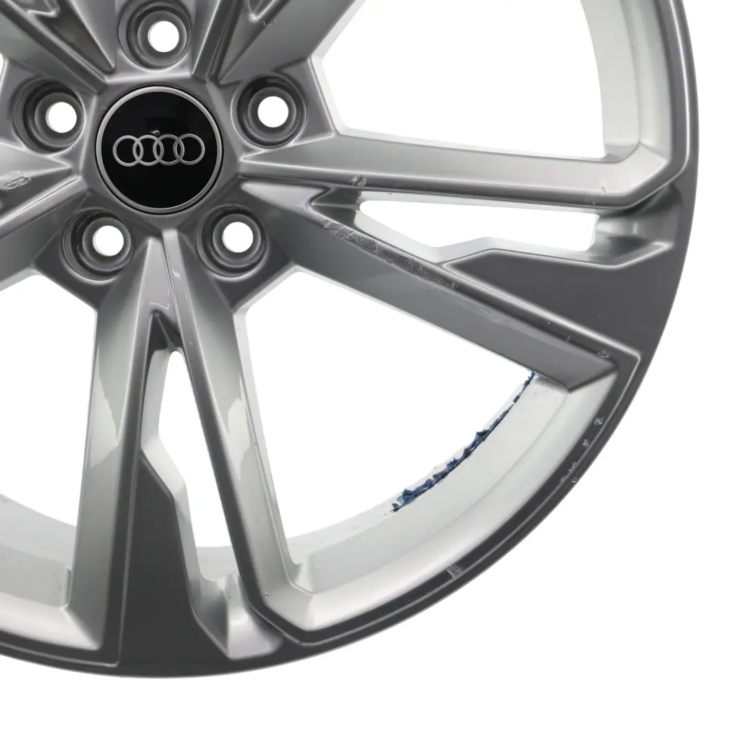 Llanta De Aleación Plateada 19" 7J ET:43 para Audi Q3 F3 con número de pieza 83A601025M Audi Q3 F3 Llanta De Aleación Plateada 19" 7J ET:43 - SKU 83A601025M-1 - Número de pieza 83A601025M
