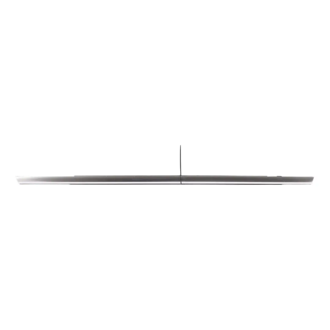 Moldura Burlete Ventana Puerta Trasera Izquierda Aluminio para Audi Q3 F3 con número de pieza 83A839475 Audi Q3 F3 Moldura Burlete Ventana Puerta Trasera Izquierda Aluminio - SKU 83A839475 - Número de pieza 83A839475