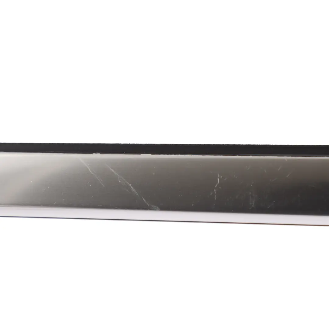 Moldura Burlete Ventana Puerta Trasera Izquierda Aluminio para Audi Q3 F3 con número de pieza 83A839475 Audi Q3 F3 Moldura Burlete Ventana Puerta Trasera Izquierda Aluminio - SKU 83A839475 - Número de pieza 83A839475