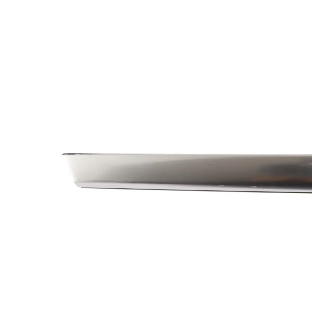 Moldura Burlete Ventana Puerta Trasera Izquierda Aluminio para Audi Q3 F3 con número de pieza 83A839475 Audi Q3 F3 Moldura Burlete Ventana Puerta Trasera Izquierda Aluminio - SKU 83A839475 - Número de pieza 83A839475