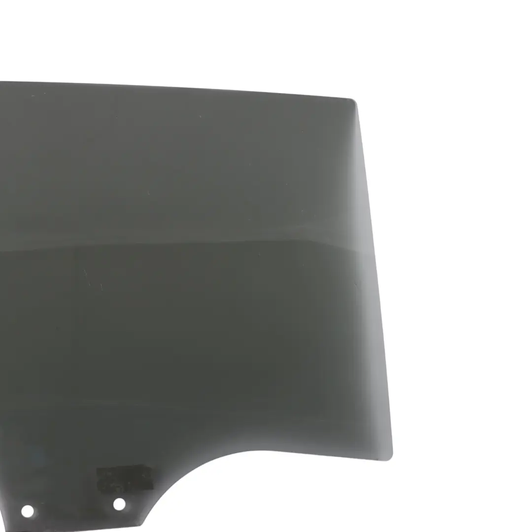 Vetro Finestrino Porta Posteriore Destro Oscurato AS3 per Audi Q3 F3 con numero di parte 83A845206A Audi Q3 F3 Vetro Finestrino Porta Posteriore Destro Oscurato AS3 - SKU 83A845206A - Numero di parte 83A845206A
