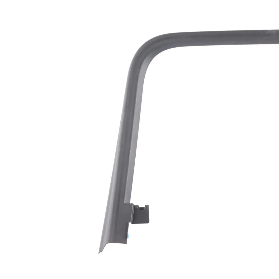 Modanatura Cornice Finestrino Porta Posteriore Destro per Audi Q3 F3 con numero di parte 83A867672 Audi Q3 F3 Modanatura Cornice Finestrino Porta Posteriore Destro - SKU 83A867672 - Numero di parte 83A867672