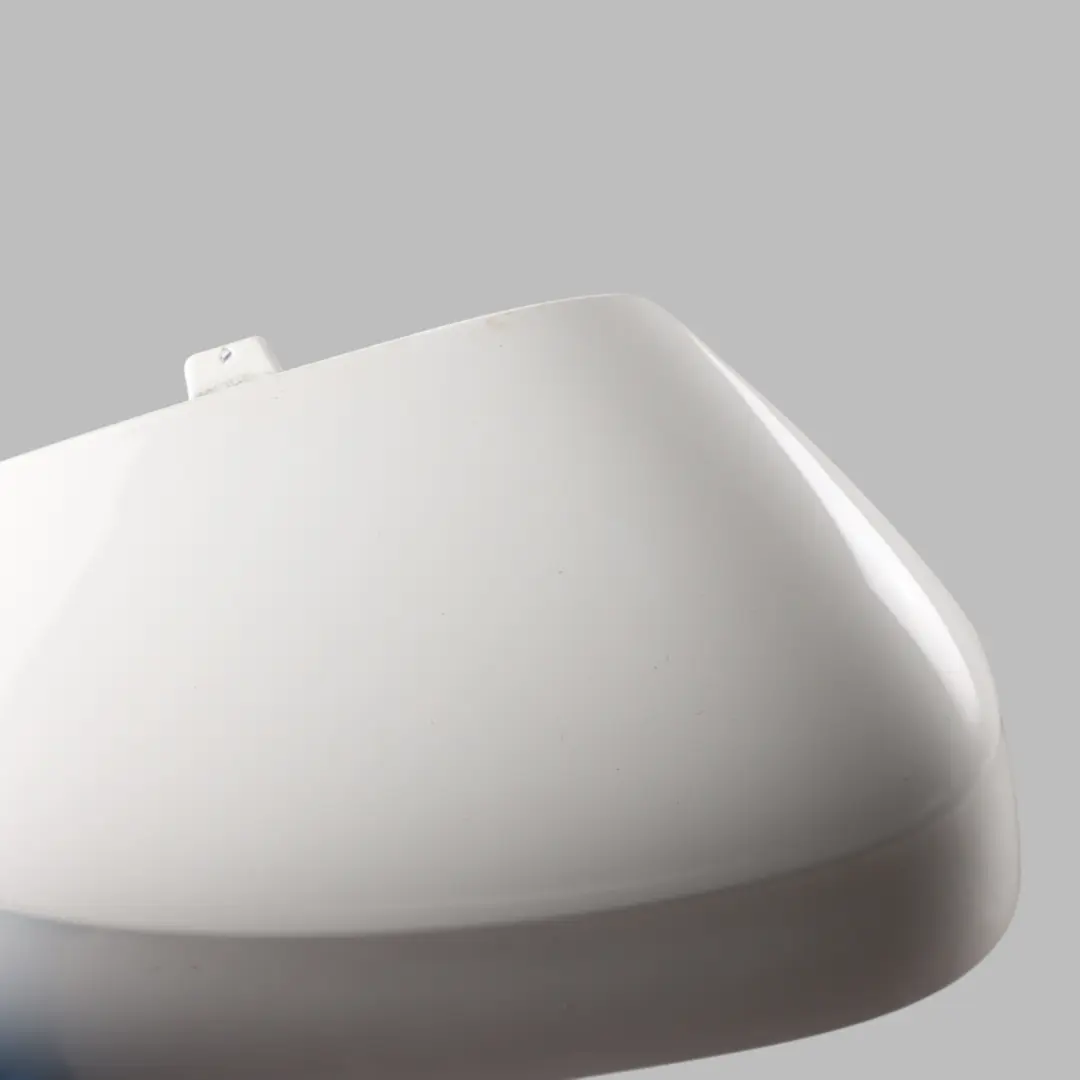 Wing Mirror Cover Cap Door Right O/S Alpinweiss 3 - 300 to BMW X3 G01 X5 G05 with Part number 8496624 BMW X3 G01 X5 G05 Wing Mirror Cover Cap Door Right O/S Alpinweiss 3 - 300 - SKU 8496624-AW - Part number 8496624