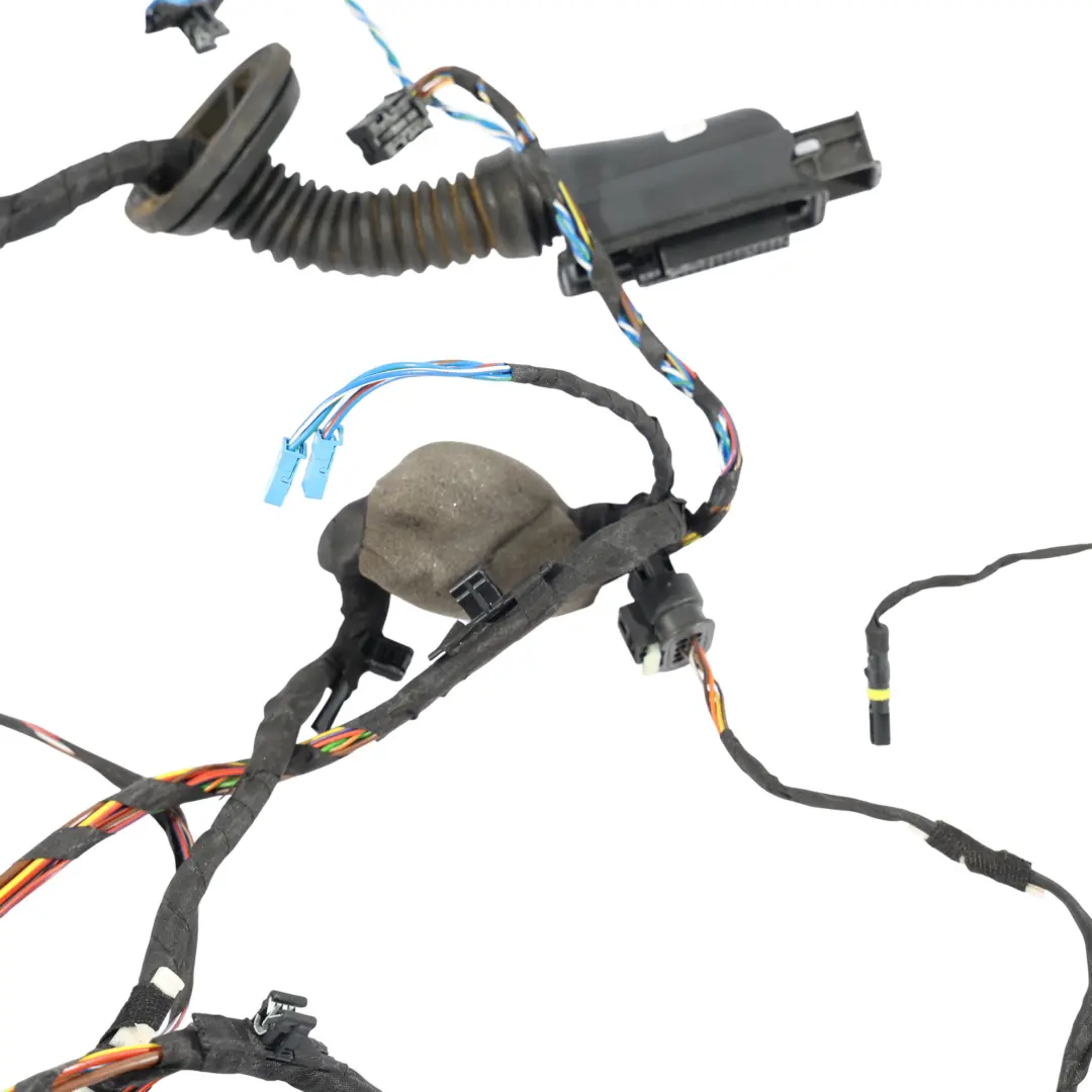 Wiązka Przewód Kabel Drzwi Przód Prawa do BMW X3 G01 o numerze 8792845 BMW X3 G01 Wiązka Przewód Kabel Drzwi Przód Prawa - SKU 8792845 - Numer Części 8792845