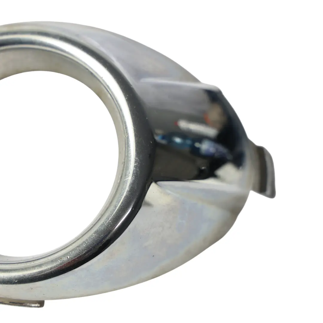 Ford Fiesta Mk7 Cadre Antibrouillard Avant Gauche 8A61-15A222-C - SKU 8A61-15A223-C - Numéro de pièce 8A61-15A223-C