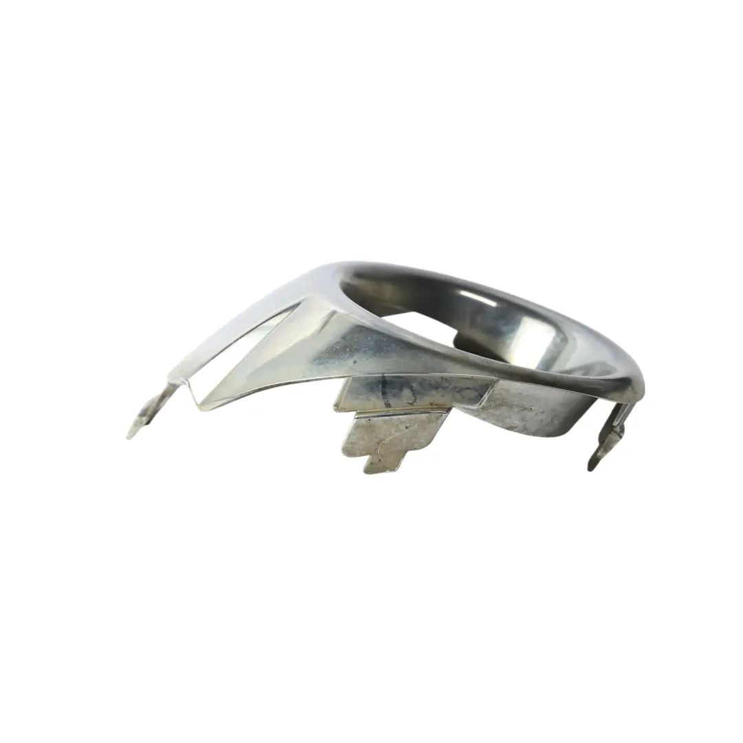 Ford Fiesta Mk7 Marco Envolvente Antiniebla Delantera Izquierda 8A61-15A222-C - SKU 8A61-15A223-C - Número de pieza 8A61-15A223-C