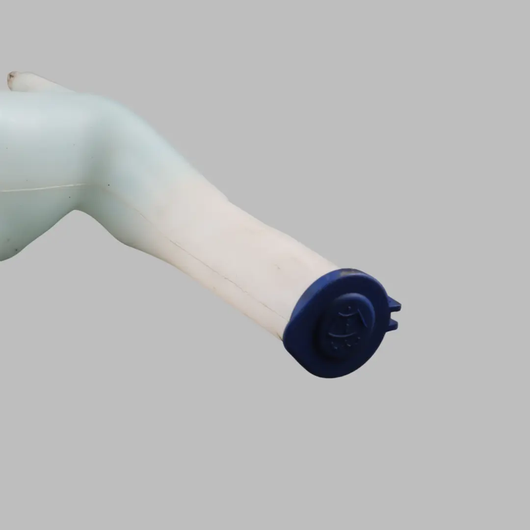 Depósito De La Botella Del Lavaparabrisas para Ford Fiesta Mk7 con número de pieza 8A61-17B613-AG Ford Fiesta Mk7 Depósito De La Botella Del Lavaparabrisas - SKU 8A61-17B613-AG-1 - Número de pieza 8A61-17B613-AG