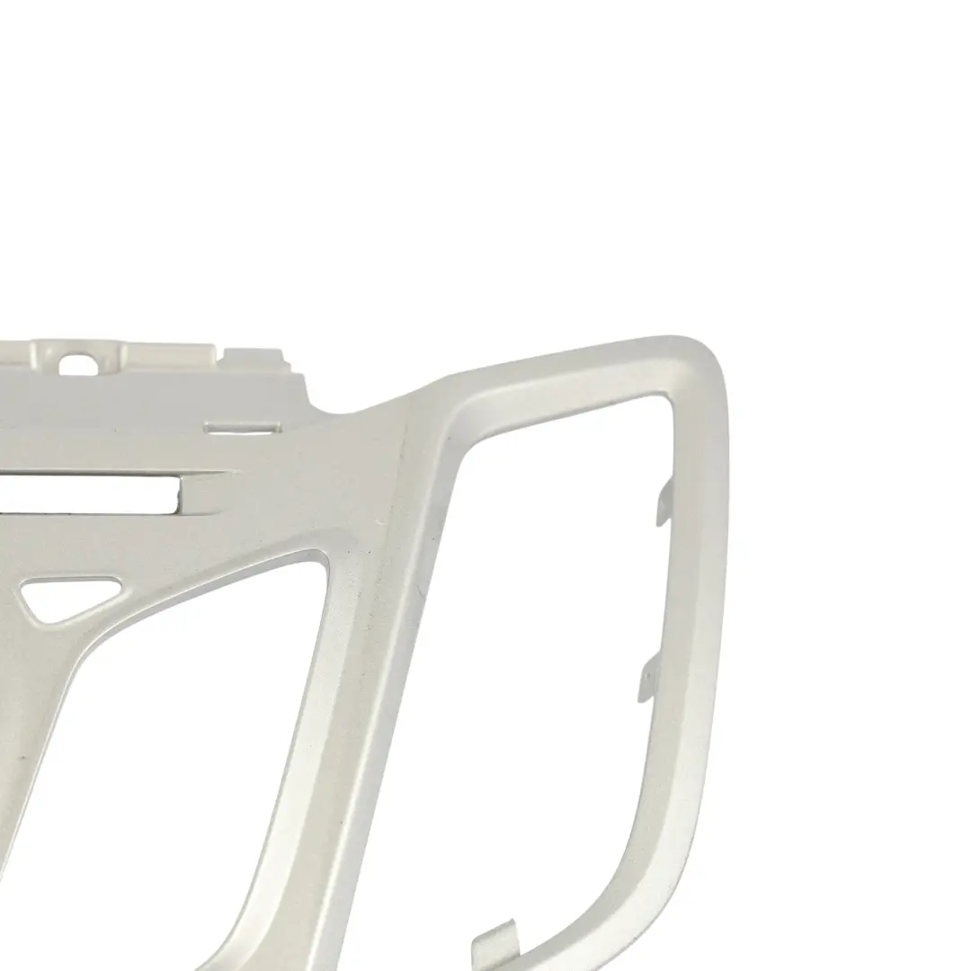 Ford Fiesta Mk7 Garniture De Tableau De Bord Autoradio Cadre - SKU 8A61-18A802-BJW - Numéro de pièce 8A61-18A802-BJW
