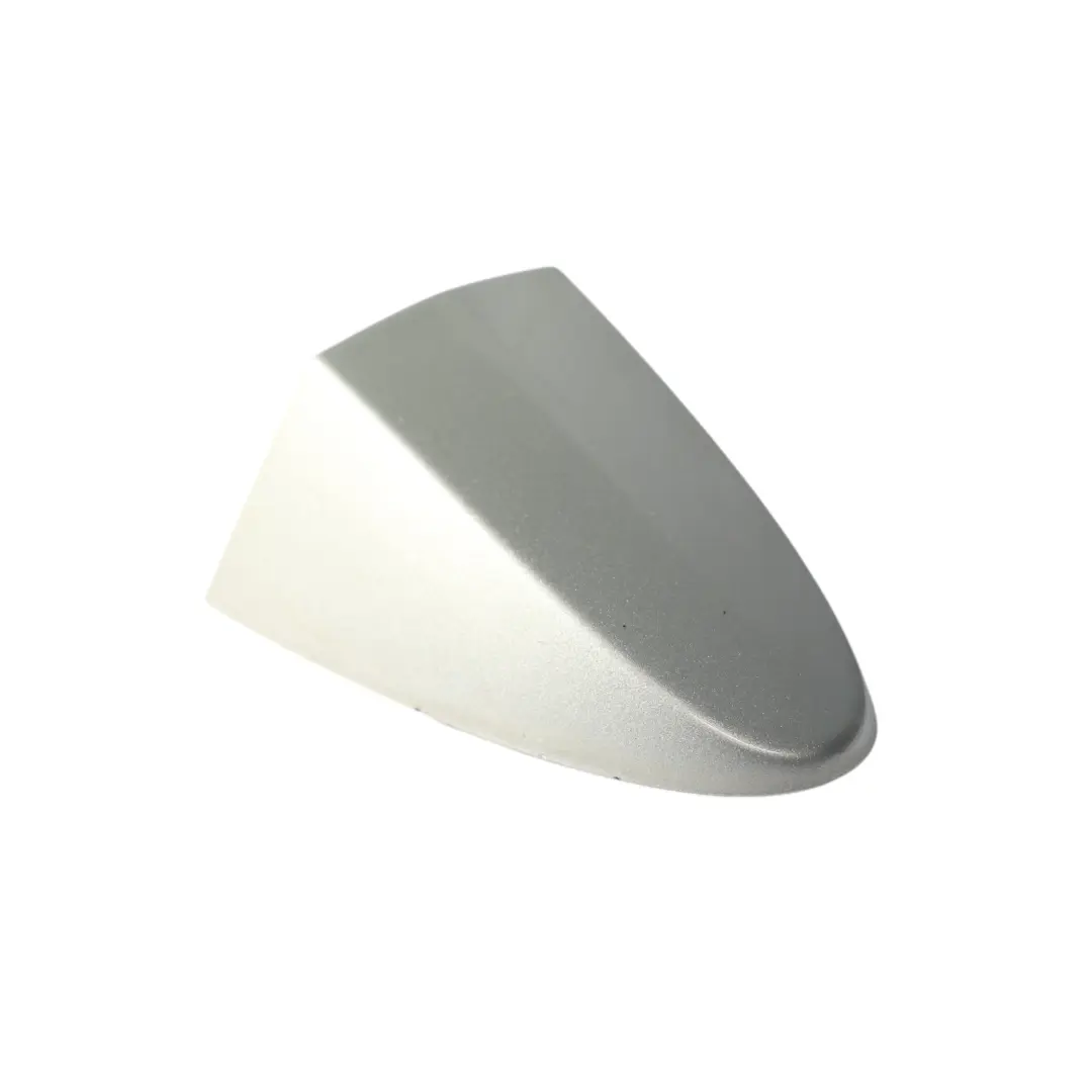 Ford Fiesta Mk7 Empuñadura Exterior De Puerta Tapa Final Moondust Silver-ZJ - SKU 8A61-A218B08-AE-MDS - Número de pieza 8A61-A218B08-AE