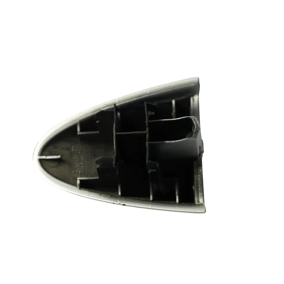 Ford Fiesta Mk7 Maniglia Esterna Porta Tappo Finale Argento Scuro-ZJ - SKU 8A61-A218B08-AE-MDS - Numero di parte 8A61-A218B08-AE