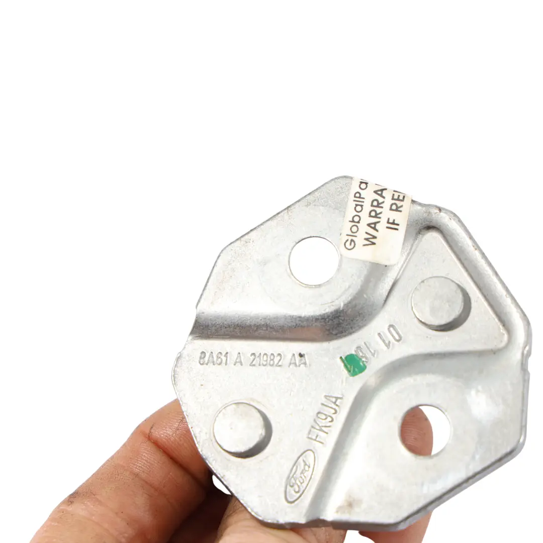 Fermo Serratura Portiera Anteriore 8A61A21982AA per Ford Fiesta Mk7 con numero di parte 8A61-A21982-AA Ford Fiesta Mk7 Fermo Serratura Portiera Anteriore 8A61A21982AA - SKU 8A61-A21982-AA - Numero di parte 8A61-A21982-AA