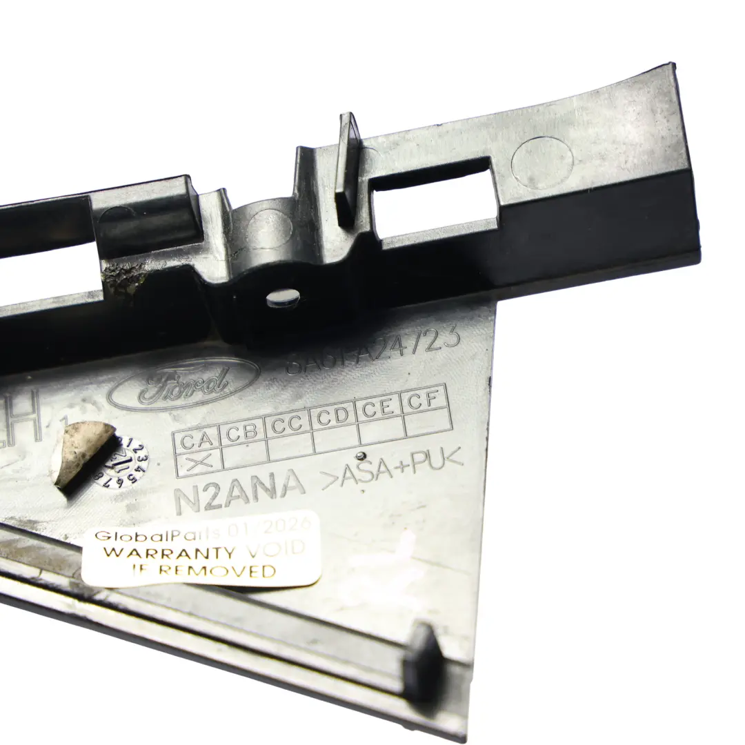 Ford Fiesta Mk7 Moulure De Cadre De Vitre Porte Arrière Gauche - SKU 8A61-A24723-CA - Numéro de pièce 8A61-A24723-CA