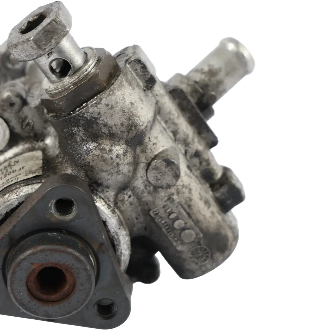 Audi A4 B7 2.0 TDI BRE Pompa del servosterzo Unità diesel - SKU 8E0145155N - Numero di parte 8E0145155N