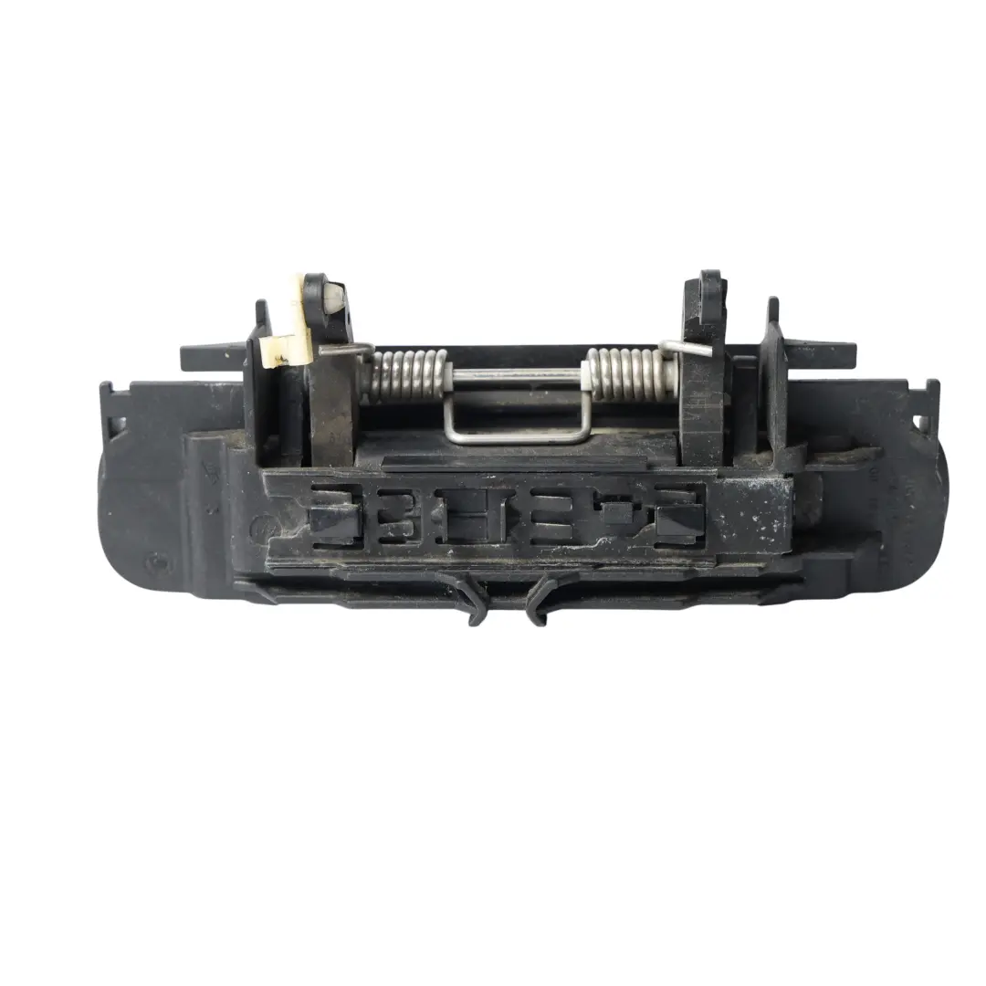 Audi A4 B8 Klamka Drzwi Tylna Lewa Prawa Zewnętrzna Srebrna - SKU 8E0839207-ASI - Numer Części 8E0839207