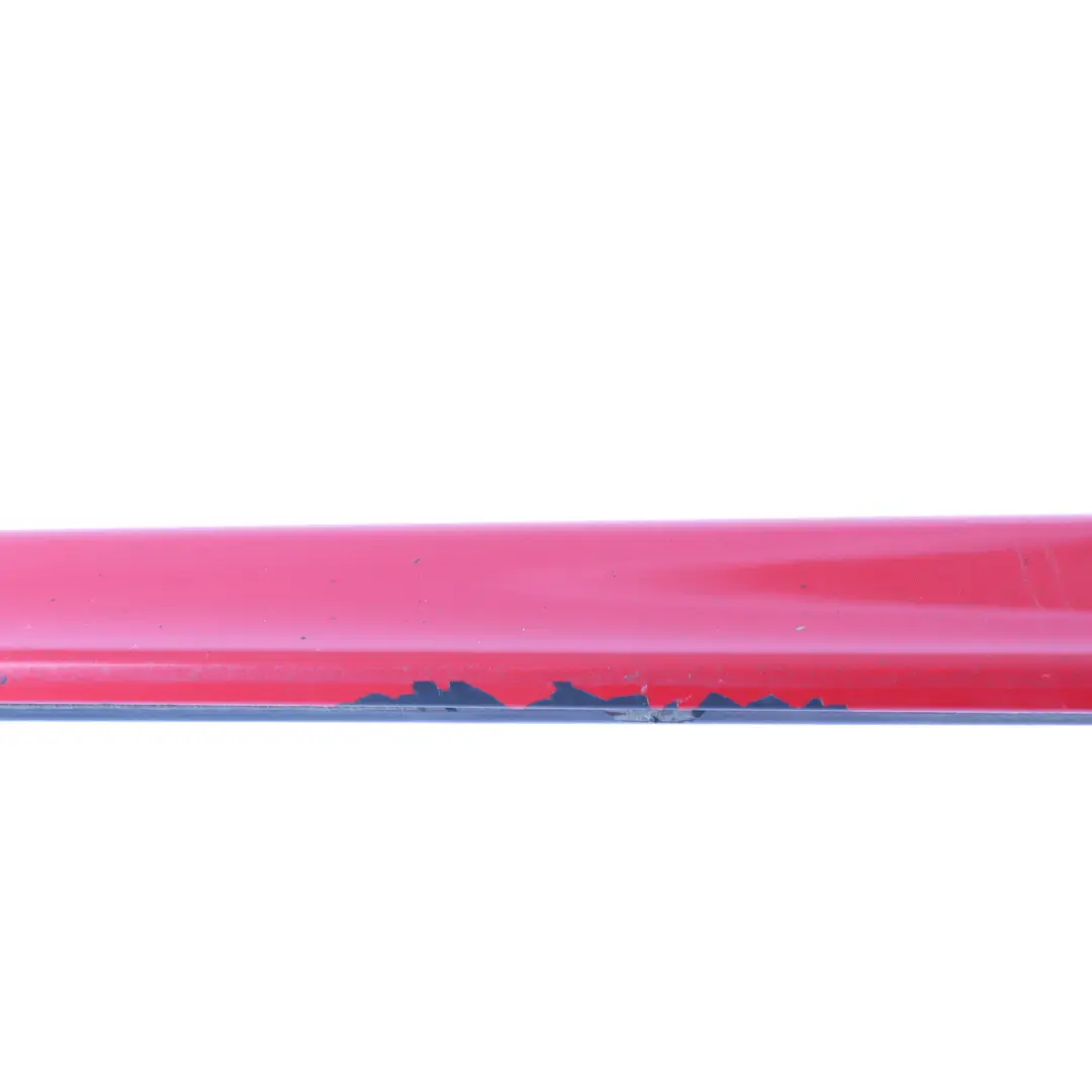 Modanatura Porta Anteriore Inferiore Destra Rosso S3H per Seat Exeo con numero di parte 8E0853960C Seat Exeo Modanatura Porta Anteriore Inferiore Destra Rosso S3H - SKU 8E0853960C-EMR - Numero di parte 8E0853960C