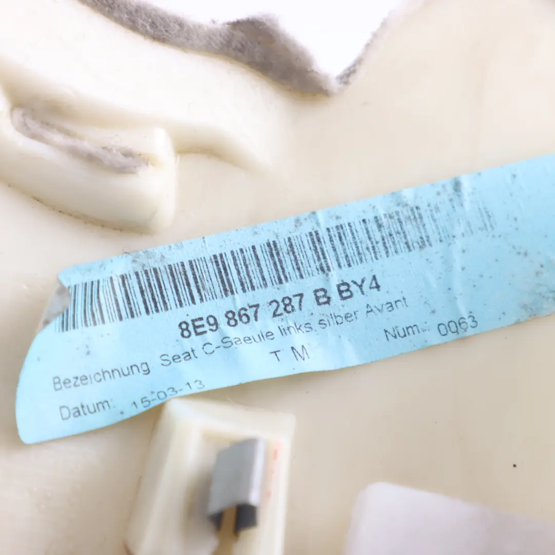 Cache Montant C Supérieur Gauche Argenté pour Seat Exeo à propos du numéro de pièce 8E9867287B Seat Exeo Cache Montant C Supérieur Gauche Argenté - SKU 8E9867287B - Numéro de pièce 8E9867287B