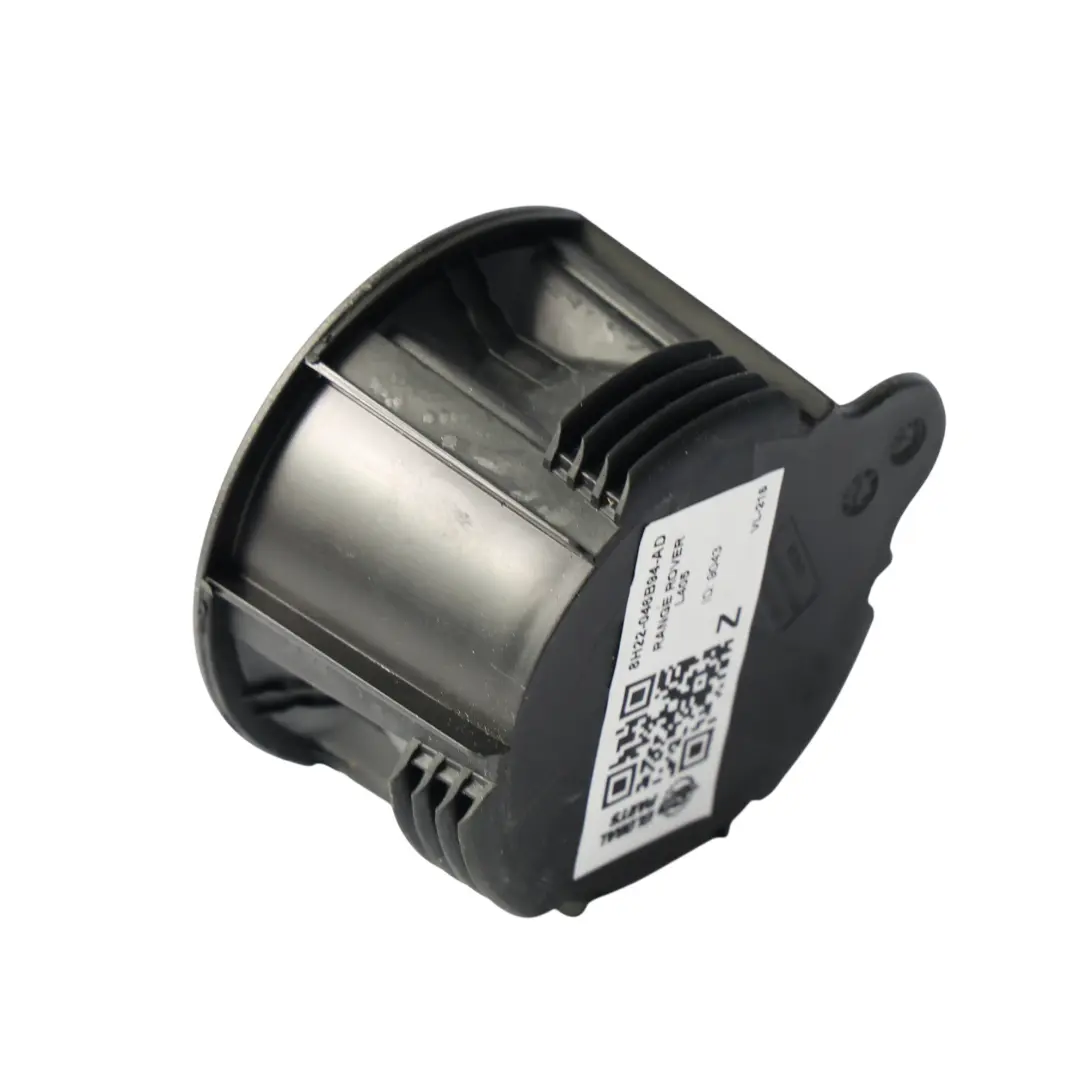 Inserto Portabicchieri Console Centrale 8H22046B94AD per Range Rover Land Rover L405 con numero di parte 8H22-046B94-AD Range Rover Land Rover L405 Inserto Portabicchieri Console Centrale 8H22046B94AD - SKU 8H22-046B94-AD - Numero di parte 8H22-046B94-AD