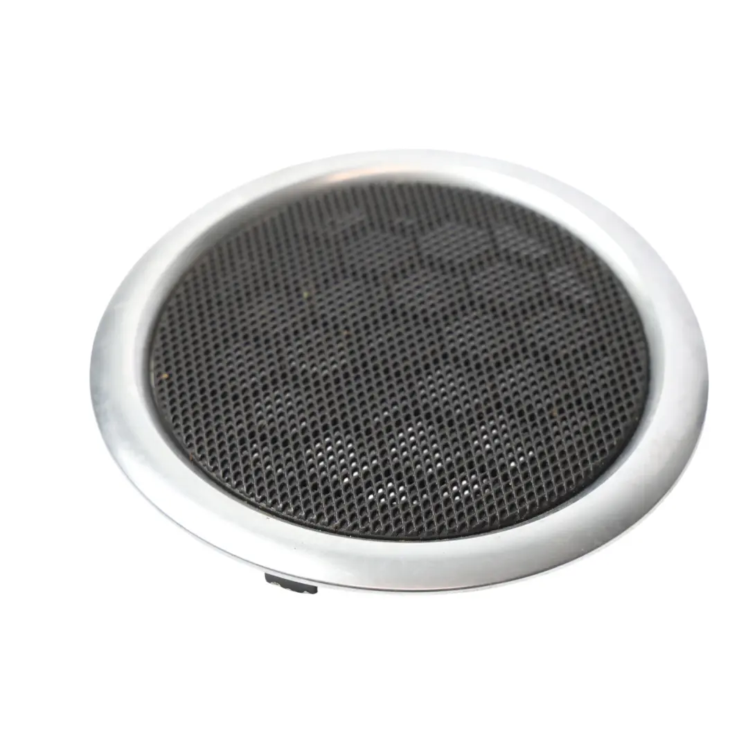 Door Speaker Cover Left Right N/O/S to Land Rover Discovery 3 L319 with Part number 8H22-237B70-AAW Land Rover Discovery 3 L319 Door Speaker Cover Left Right N/O/S - SKU 8H22-237B70-AAW - Part number 8H22-237B70-AAW