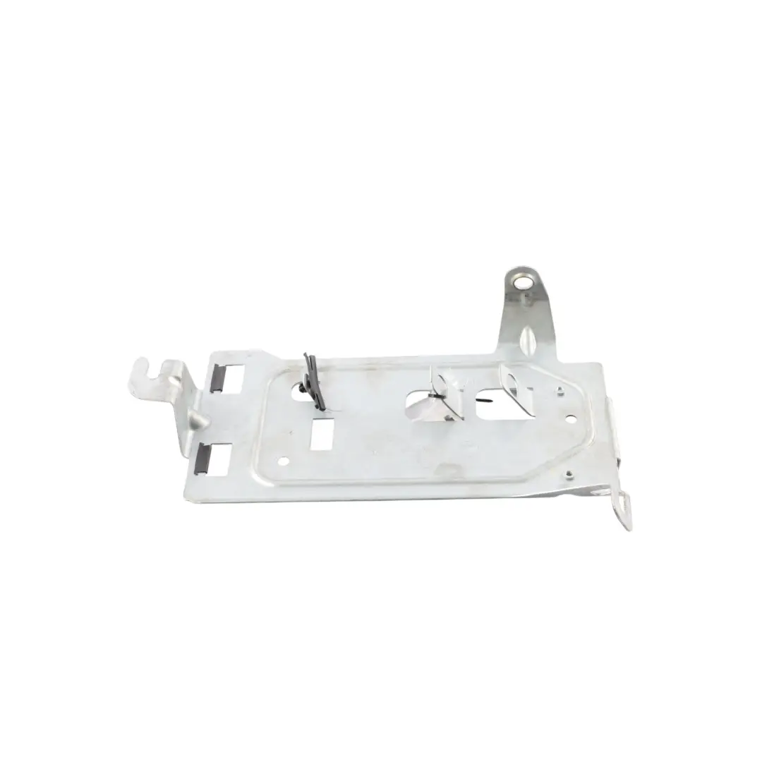 Audi TT 8J Soporte Bracket Amplificador Sistema Bose - SKU 8J0035464C - Número de pieza 8J0035464C
