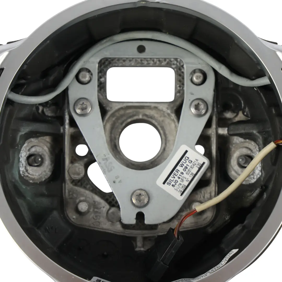 Volant NEUF Cuir Noir Fond Plat pour Audi A3 8P S-Line à propos du numéro de pièce 8J0419091G Audi A3 8P S-Line Volant NEUF Cuir Noir Fond Plat - SKU 8J0419091G-2 - Numéro de pièce 8J0419091G