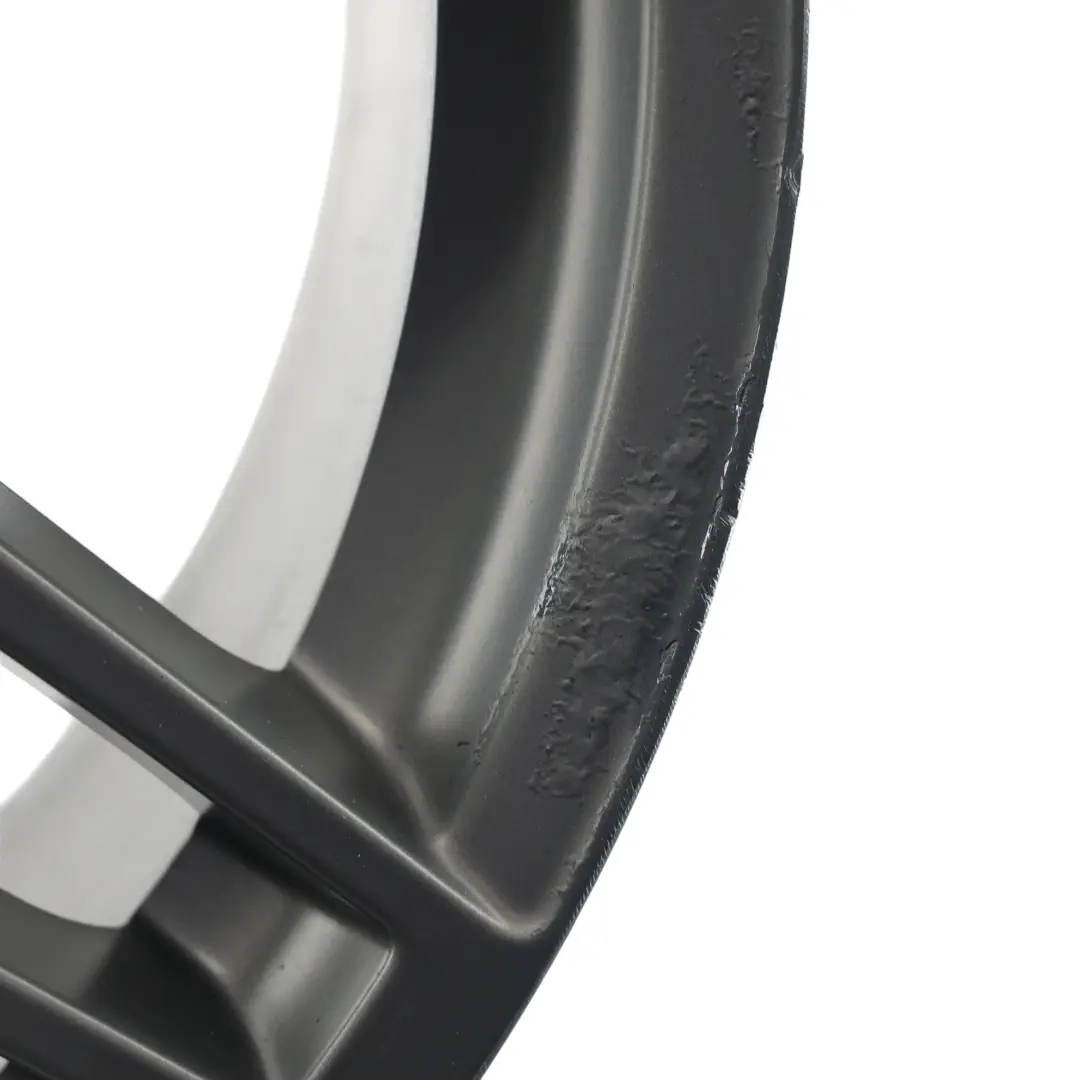 TTRS 8J Felga Aluminiowa 19" 9J ET:52 do Audi TT o numerze 8J0601025AG Audi TT TTRS 8J Felga Aluminiowa 19" 9J ET:52 - SKU 8J0601025AG-2 - Numer Części 8J0601025AG