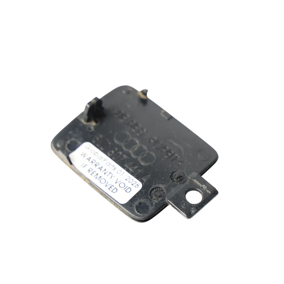 Audi TT 8J Heckstoßstange Abschleppöse Abdeckung Eissilber - X7W - SKU 8J0807441A-ICS - Teilenummer 8J0807441A