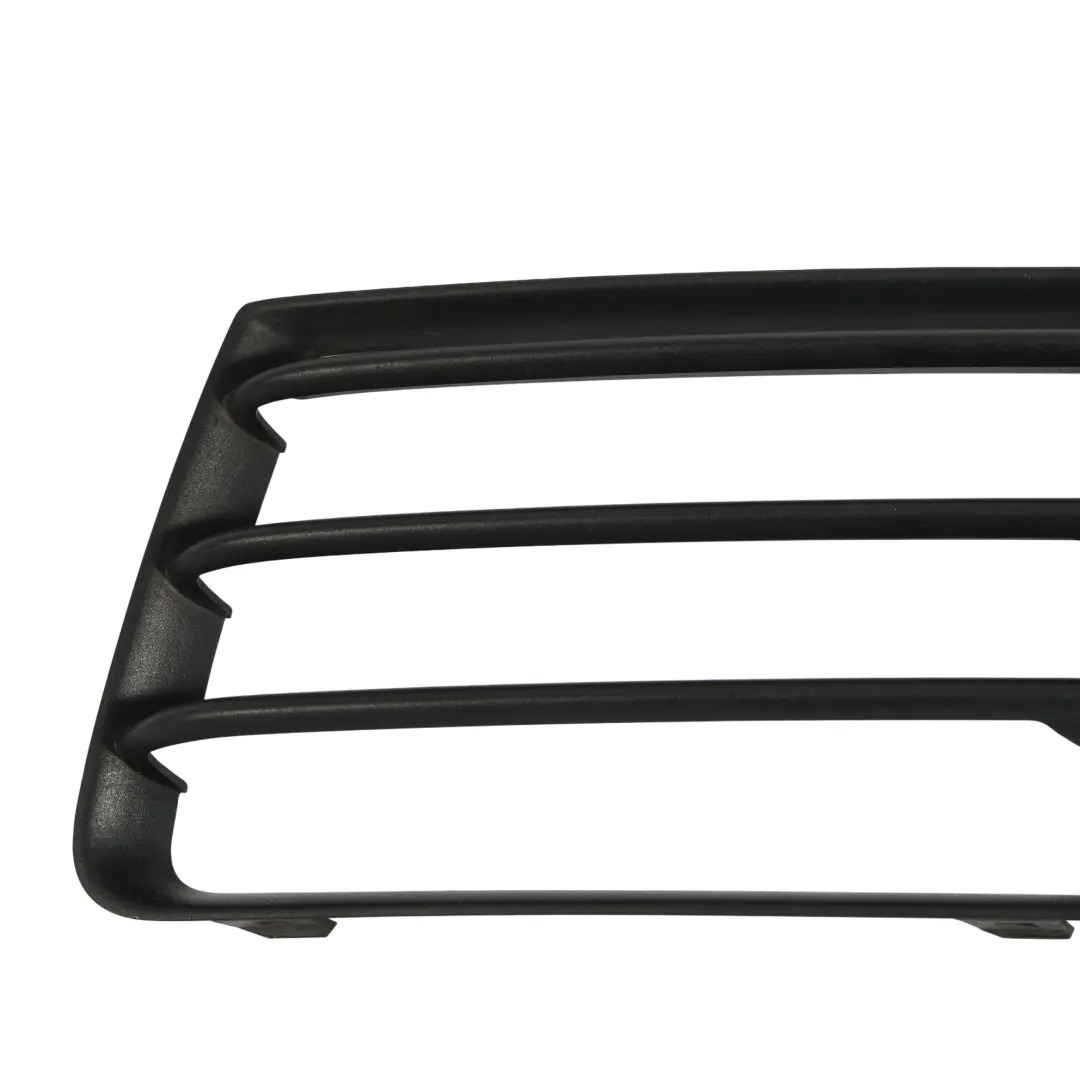 Front Stoßstange Nebel Scheinwerfer Abdeckung Links für Audi TT 8J mit Teilenummer 8J0807681B Audi TT 8J Front Stoßstange Nebel Scheinwerfer Abdeckung Links - SKU 8J0807681B - Teilenummer 8J0807681B