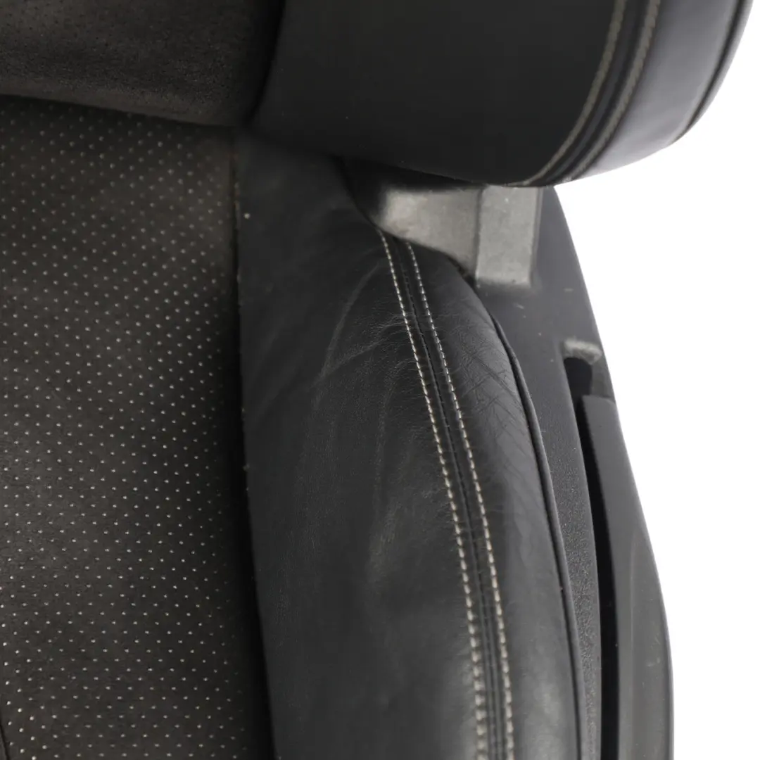 Sedile Anteriore Sinistro S-Line Pelle Alcantara Nero Argento per Audi TT 8J con numero di parte 8J8881805T Audi TT 8J Sedile Anteriore Sinistro S-Line Pelle Alcantara Nero Argento - SKU 8J8881805T-1 - Numero di parte 8J8881805T