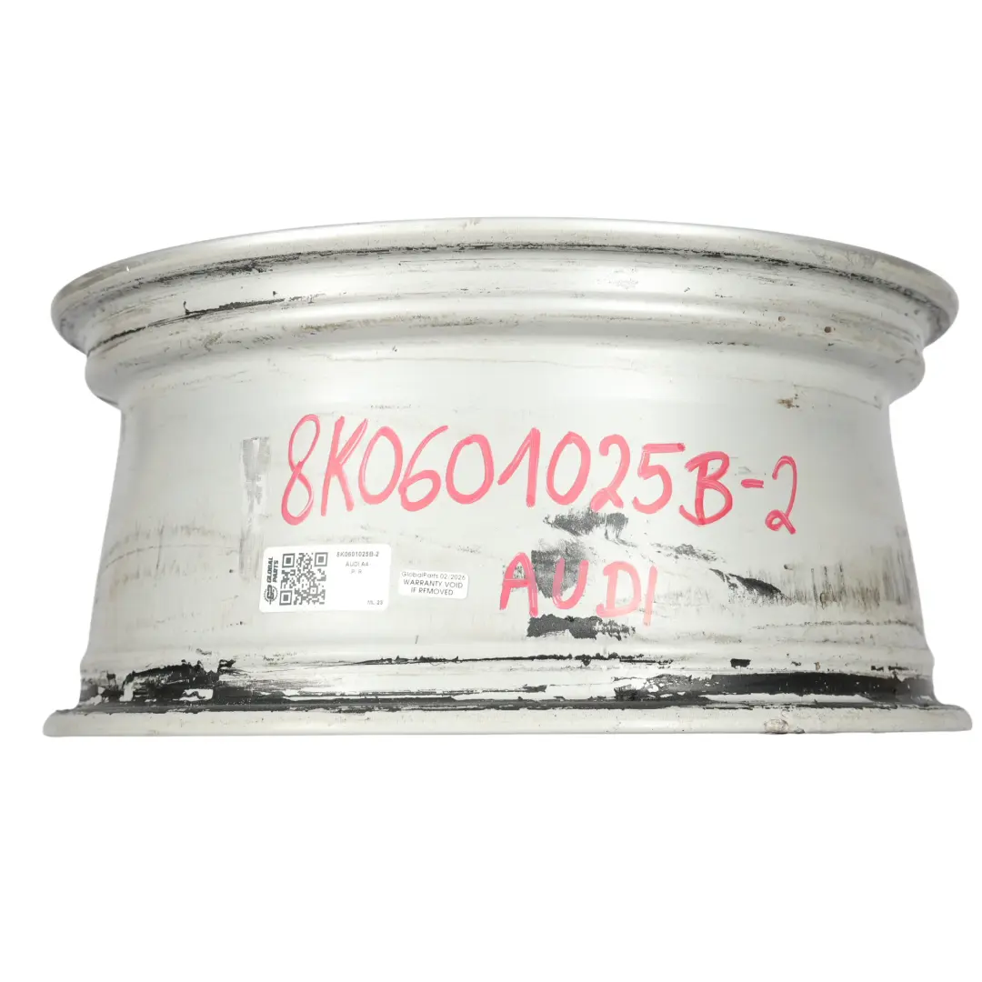 Silberne Leichtmetallfelge 17" ET:45 7,5J 8K0601025B für Audi A4 B8 A5 8T mit Teilenummer 8K0601025B-2 Audi A4 B8 A5 8T Silberne Leichtmetallfelge 17" ET:45 7,5J 8K0601025B - SKU 8K0601025B-2 - Teilenummer 8K0601025B-2