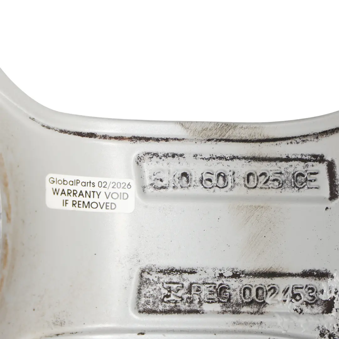 8K Silver Wheel Alloy Rim 17" ET:45 7,5J Star Spoke to Audi A4 B8 with Part number 8K0601025CE Audi A4 B8 8K Silver Wheel Alloy Rim 17" ET:45 7,5J Star Spoke - SKU 8K0601025CE-1 - Part number 8K0601025CE