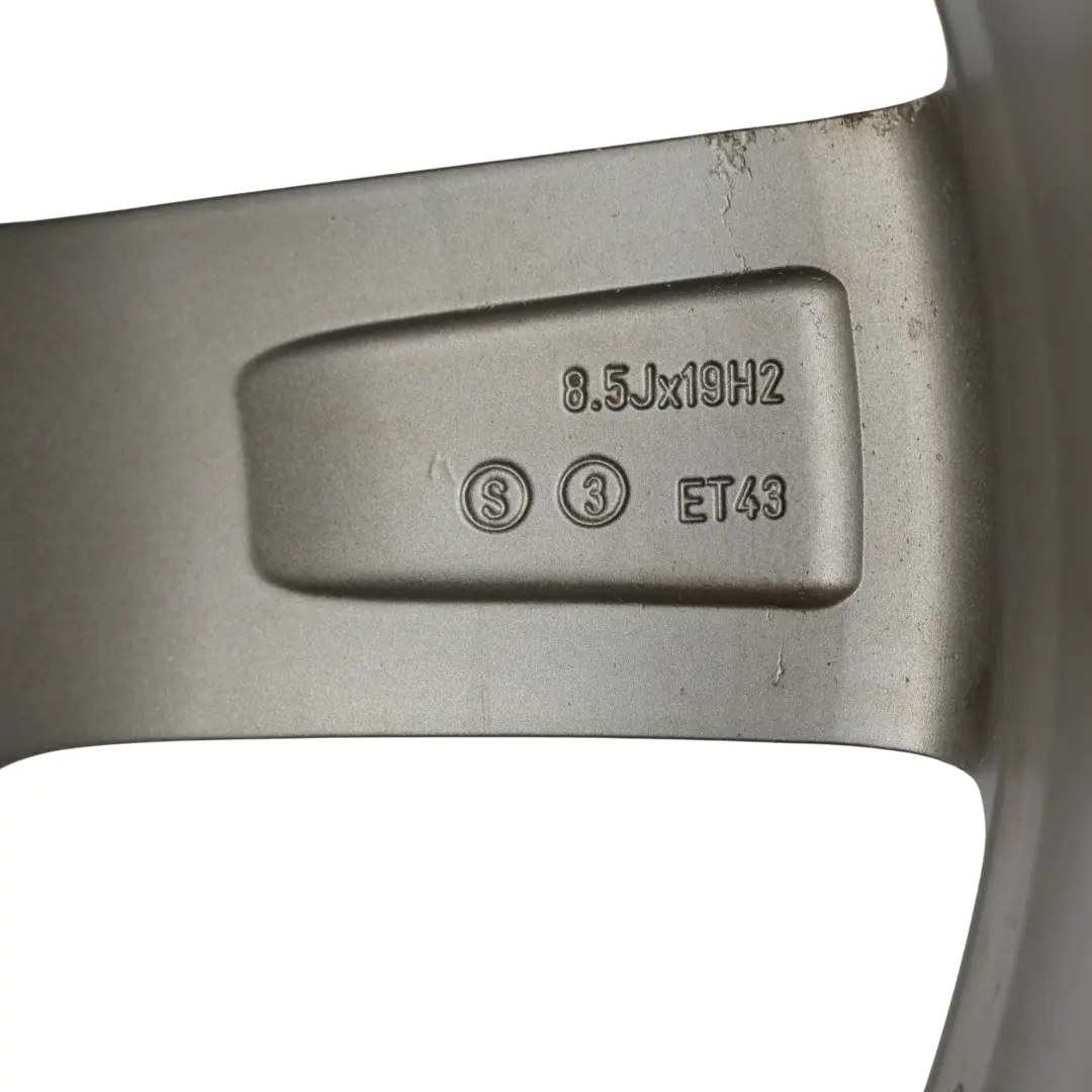 Jante En Alliage 19" 8,5J ET:43 pour Audi A4 B8 à propos du numéro de pièce 8K0601025CN Audi A4 B8 Jante En Alliage 19" 8,5J ET:43 - SKU 8K0601025CN-1 - Numéro de pièce 8K0601025CN