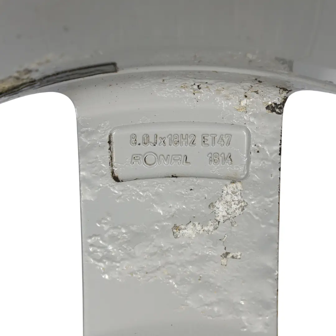 Audi A4 B8 8K Jante Alliage Argent 18" ET:47 8J À Rayons Étoilés - SKU 8K0601025Q-1 - Numéro de pièce 8K0601025Q