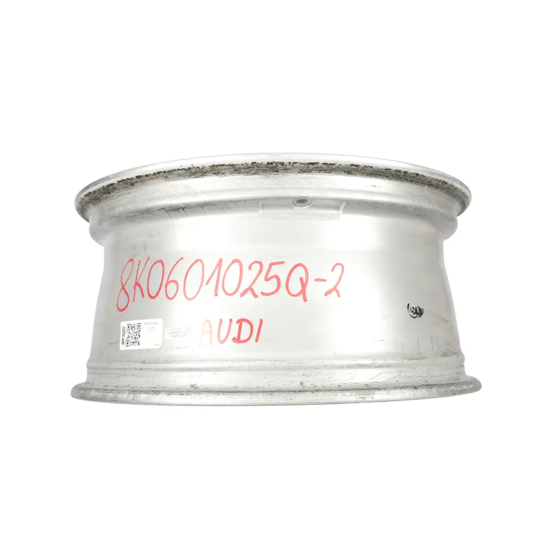 Audi A4 B8 Cerchio In Lega Argento 18" ET:47 8J Star Spoke - SKU 8K0601025Q-2 - Numero di parte 8K0601025Q