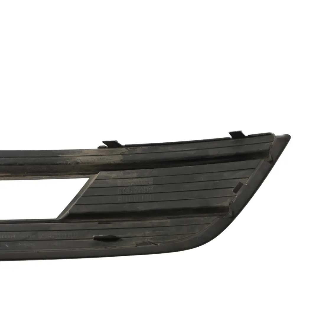 Paraurti Anteriore Fendinebbia Griglia Pannello Sinistro per Audi A4 B8 con numero di parte 8K0807681K Audi A4 B8 Paraurti Anteriore Fendinebbia Griglia Pannello Sinistro - SKU 8K0807681K - Numero di parte 8K0807681K