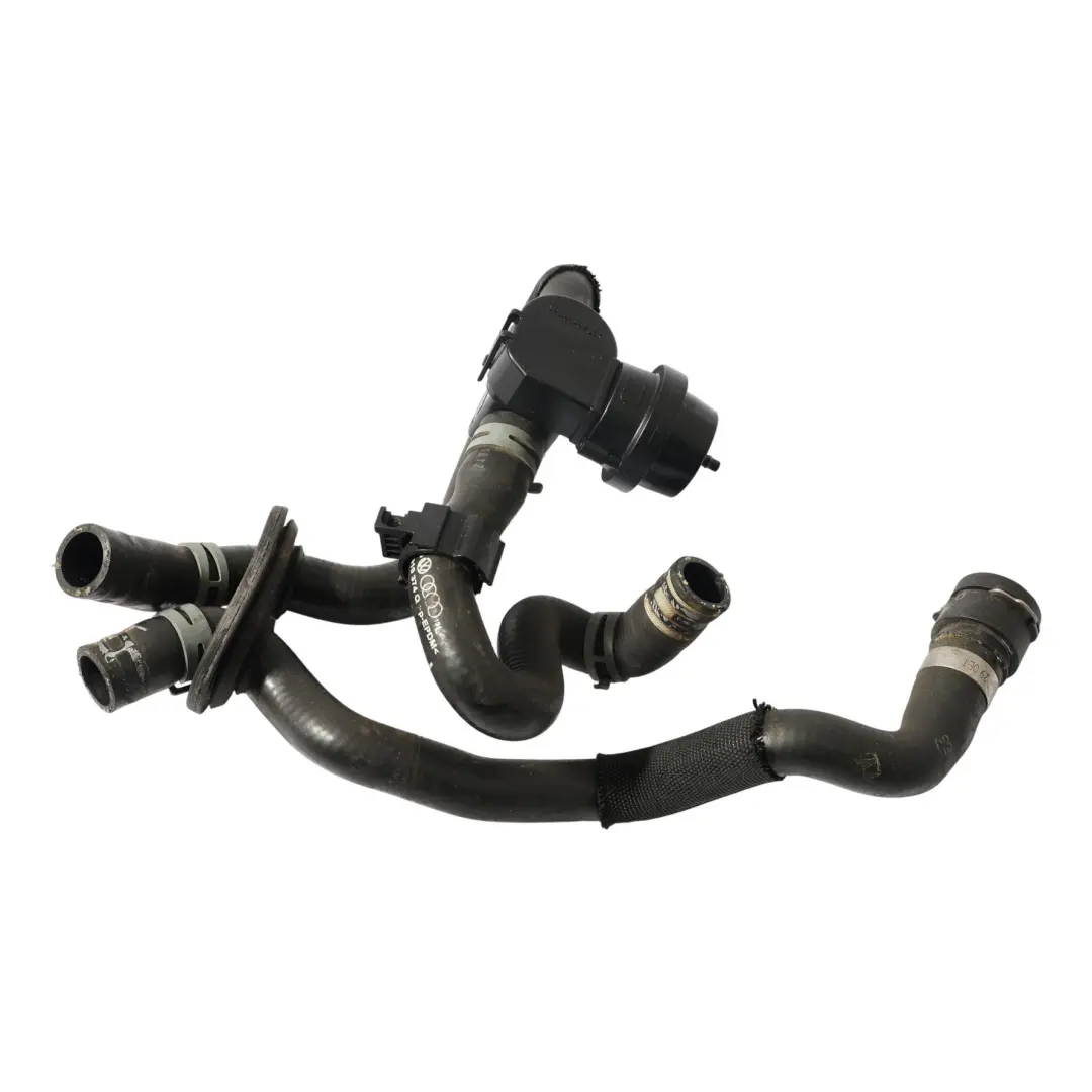 Przewód Rura Wąż Wody do Audi A5 8T o numerze 8K0819374Q Audi A5 8T Przewód Rura Wąż Wody - SKU 8K0819374Q-1 - Numer Części 8K0819374Q