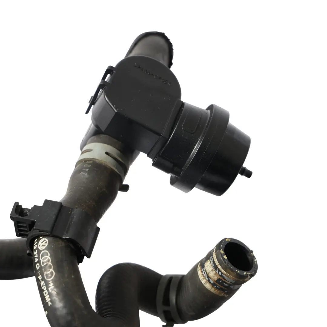 Przewód Rura Wąż Wody do Audi A5 8T o numerze 8K0819374Q Audi A5 8T Przewód Rura Wąż Wody - SKU 8K0819374Q-1 - Numer Części 8K0819374Q