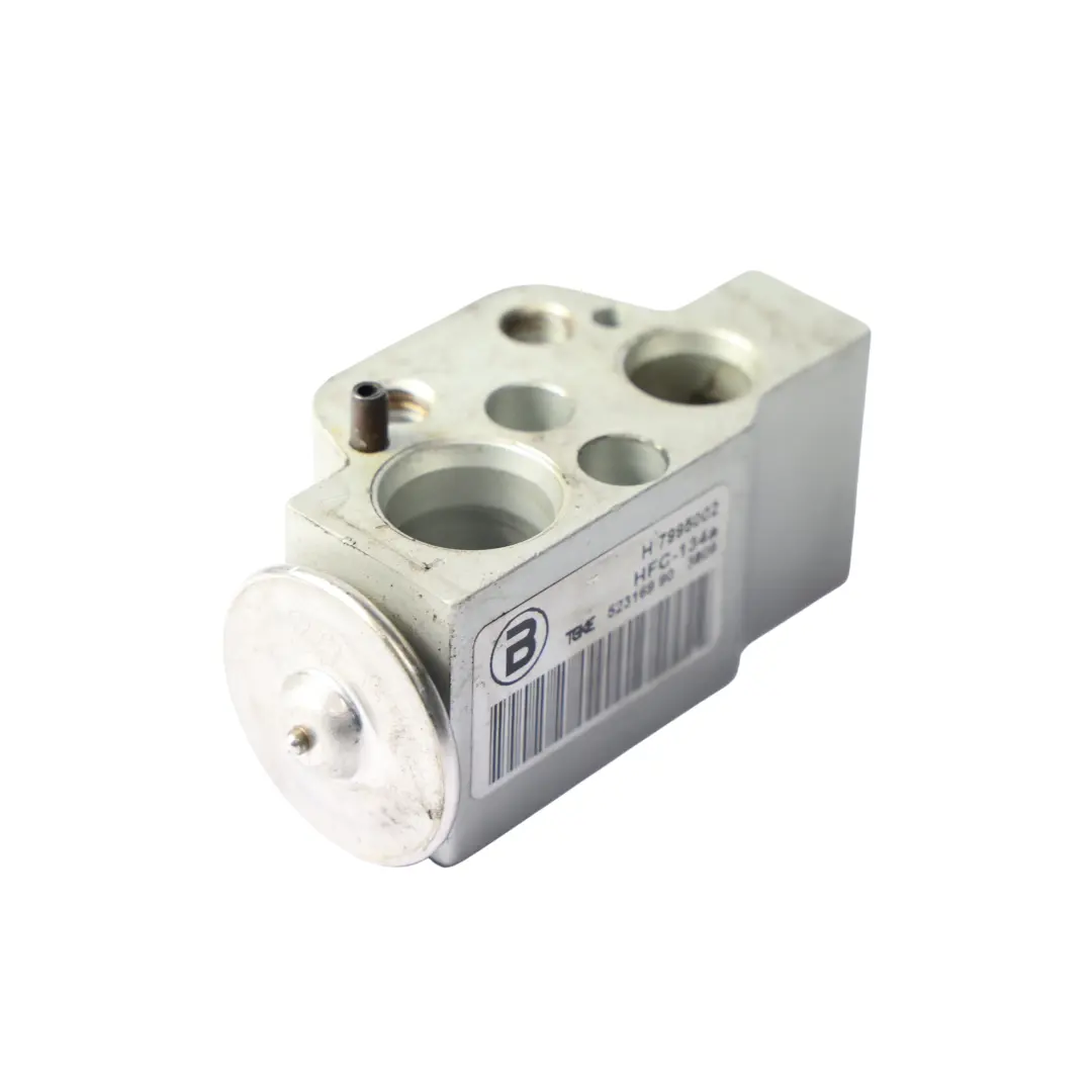 Audi A4 B8 A5 S5 8T Válvula De Expansión Aire Acondicionado A/C - SKU 8K0820679B - Número de pieza 8K0820679B