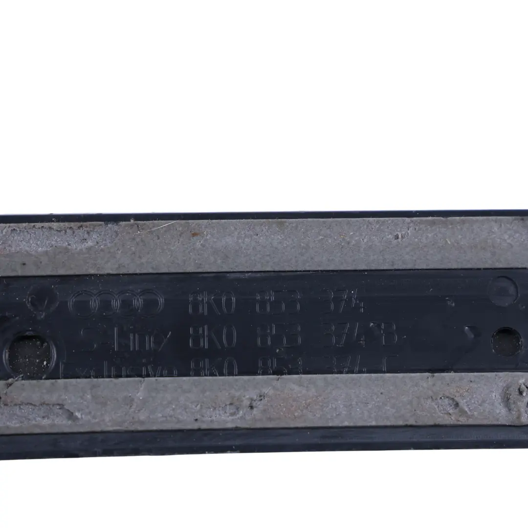 Piastra Davanzale Porta Ingresso Anteriore Destra per Audi S4 B8 con numero di parte 8K0853374A Audi S4 B8 Piastra Davanzale Porta Ingresso Anteriore Destra - SKU 8K0853374A-2 - Numero di parte 8K0853374A