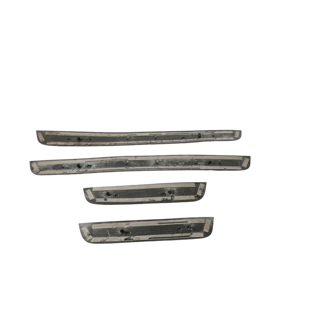 Anteriore Posteriore Ingresso Davanzale Piastra Sinistra Destra Set per Audi S4 B8 con numero di parte 8K0853374B Audi S4 B8 Anteriore Posteriore Ingresso Davanzale Piastra Sinistra Destra Set - SKU 8K0853374B - Numero di parte 8K0853374B