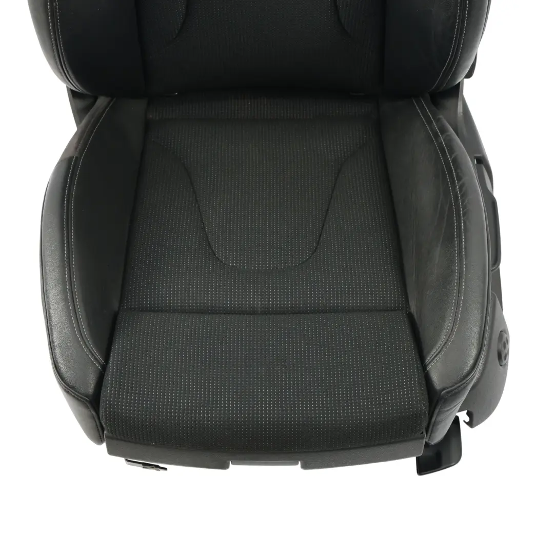 8K Sport Sedile Anteriore S-Line Mezza Pelle Nero Grigio Sinistro per Audi A4 B8 con numero di parte 8K0881805BG Audi A4 B8 8K Sport Sedile Anteriore S-Line Mezza Pelle Nero Grigio Sinistro - SKU 8K0881805BG - Numero di parte 8K0881805BG