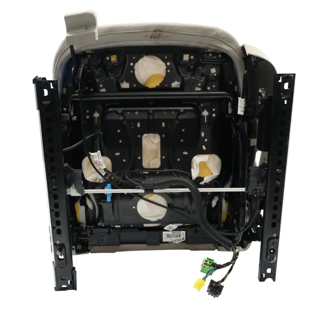 Sedile Anteriore Sinistro Interno Riscaldato Pelle Grigio Chiaro per Audi A4 B8 con numero di parte 8K0881805D Audi A4 B8 Sedile Anteriore Sinistro Interno Riscaldato Pelle Grigio Chiaro - SKU 8K0881805D-1 - Numero di parte 8K0881805D