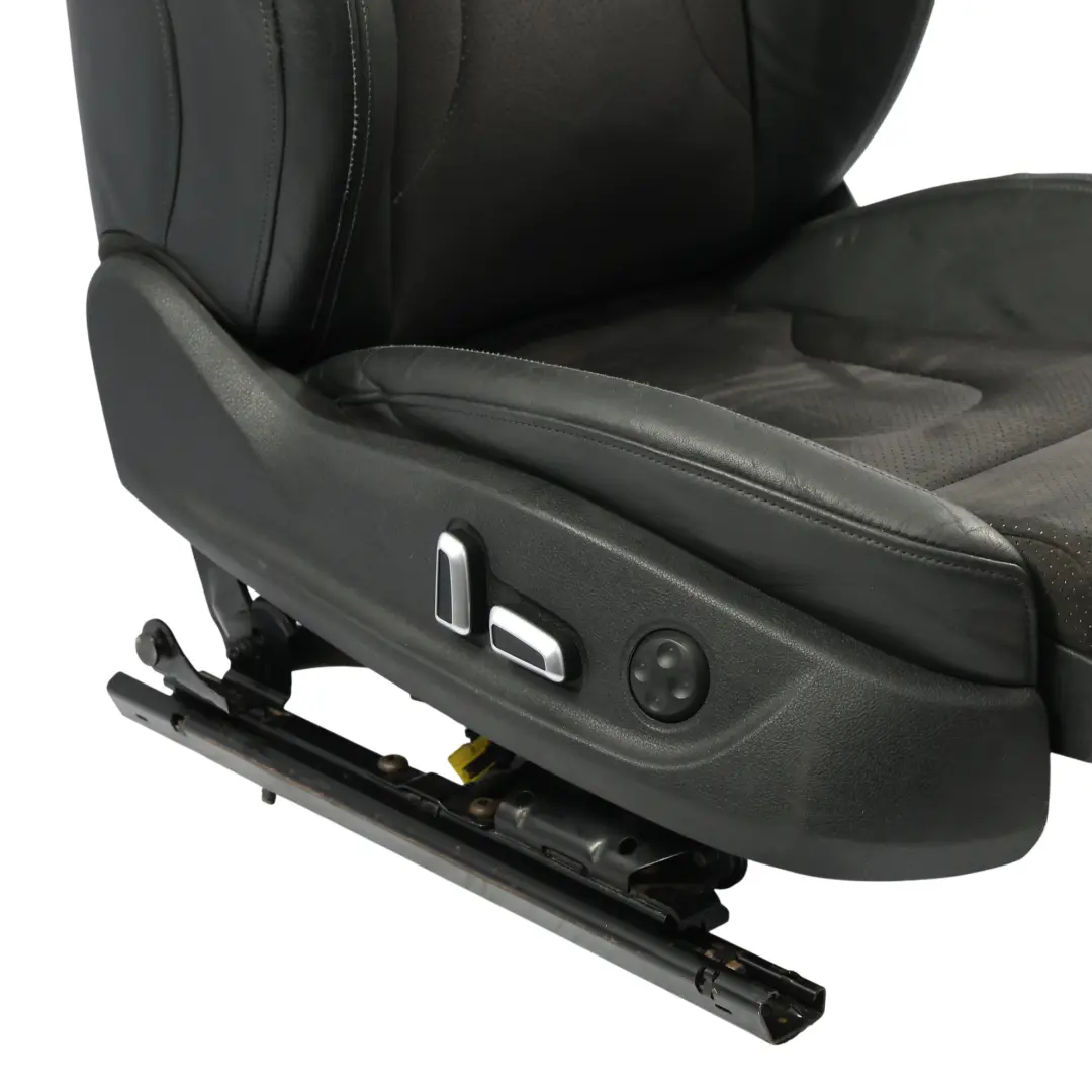 Sedile Anteriore Riscaldato Elettrico Pelle Milano Soul Black Destra per Audi A4 B8 con numero di parte 8K0881806BK Audi A4 B8 Sedile Anteriore Riscaldato Elettrico Pelle Milano Soul Black Destra - SKU 8K0881806BK-1 - Numero di parte 8K0881806BK