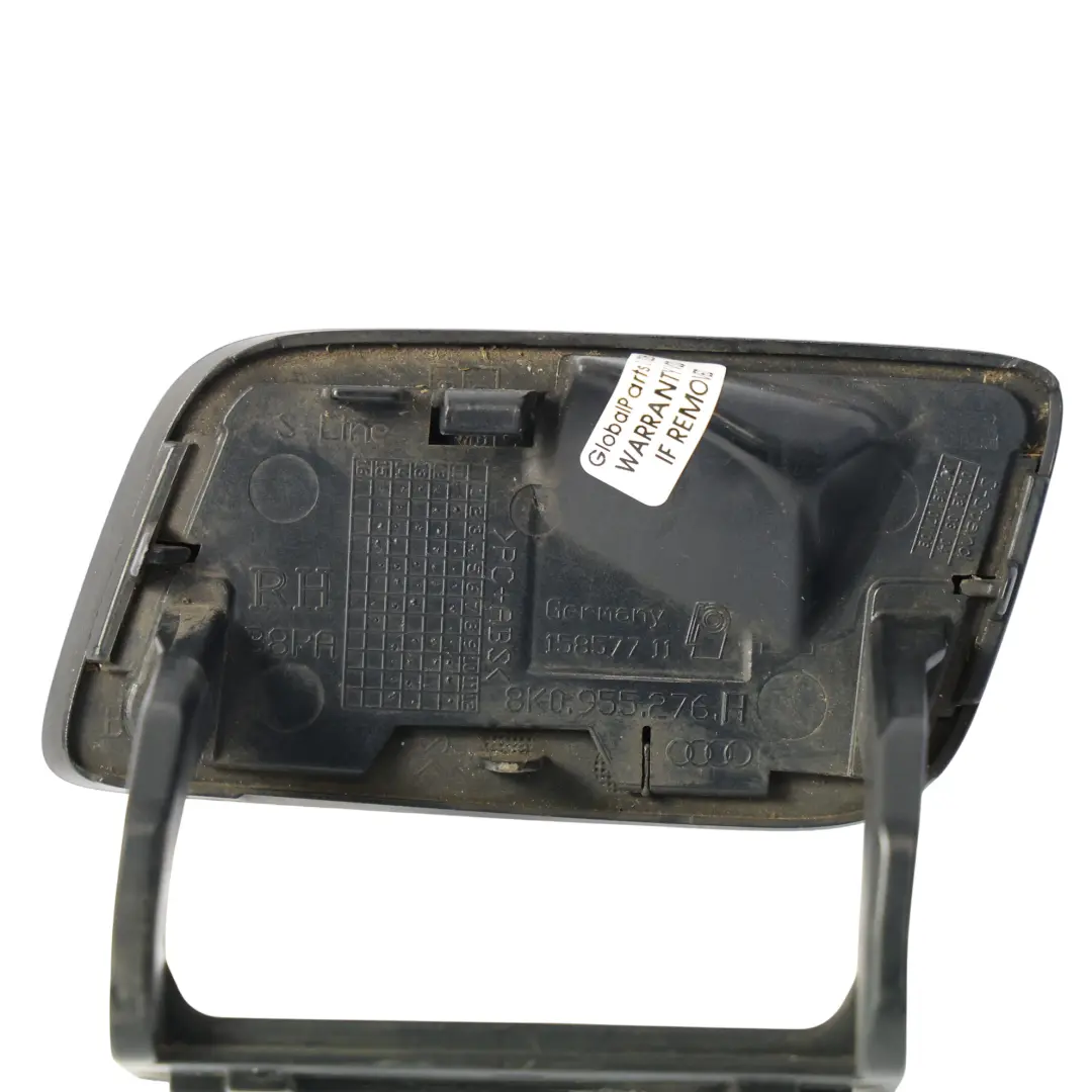 Cuffia Lavafari Destra Nero Mitico - Y9T per Audi A4 B8 con numero di parte 8K0955276H Audi A4 B8 Cuffia Lavafari Destra Nero Mitico - Y9T - SKU 8K0955276H-MYB - Numero di parte 8K0955276H