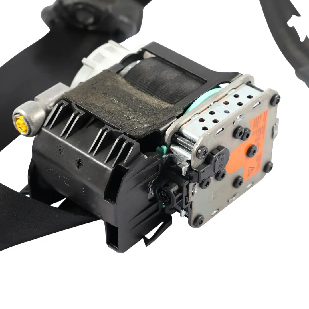 Cintura Di Sicurezza Tre Punti Anteriore Sinistra per Audi A4 B8 con numero di parte 8K1857705AK Audi A4 B8 Cintura Di Sicurezza Tre Punti Anteriore Sinistra - SKU 8K1857705AK - Numero di parte 8K1857705AK